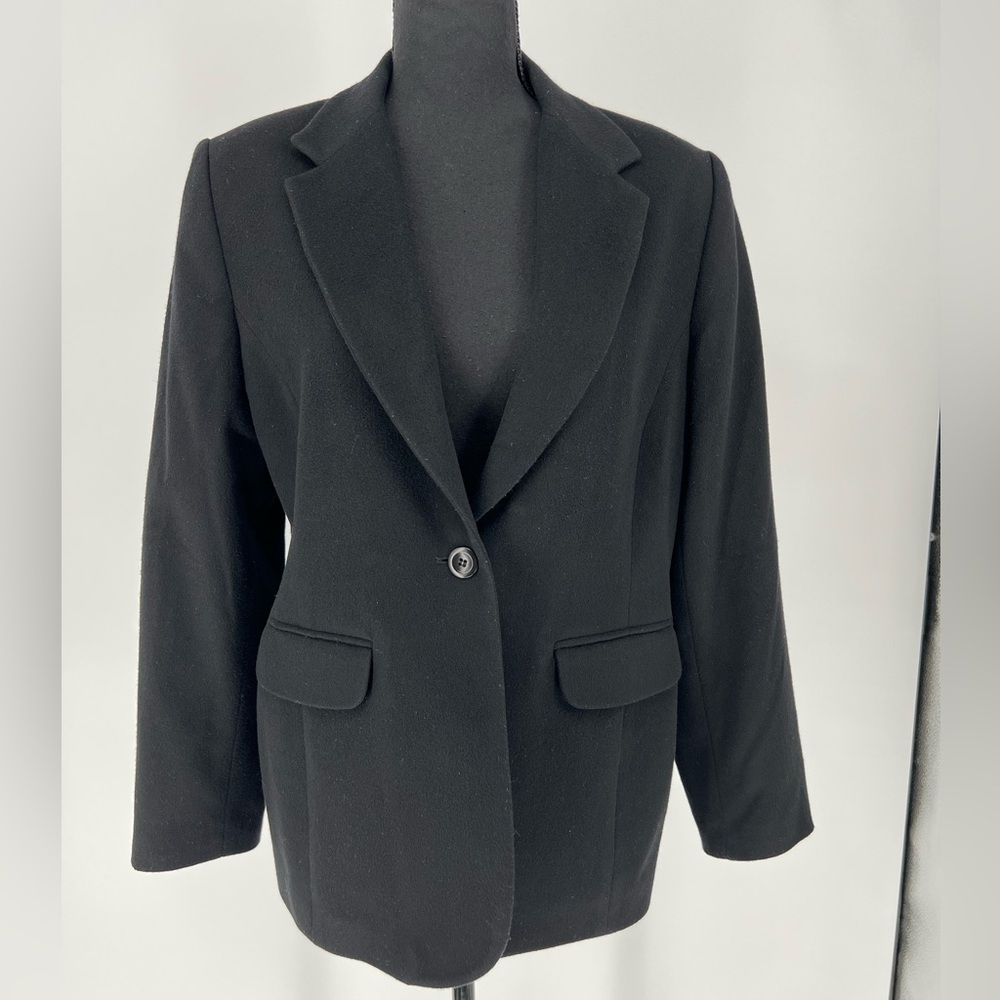 LORD & TAYLOR WOOL CASHMERE NYLON BLEND BLACK BLAZER WELL TAILORED & LUXURIOUS‎